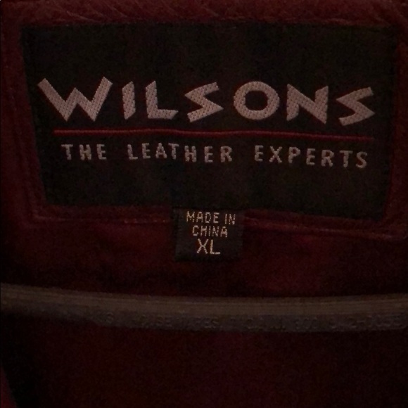 Red leather jacket - Picture 2 of 3